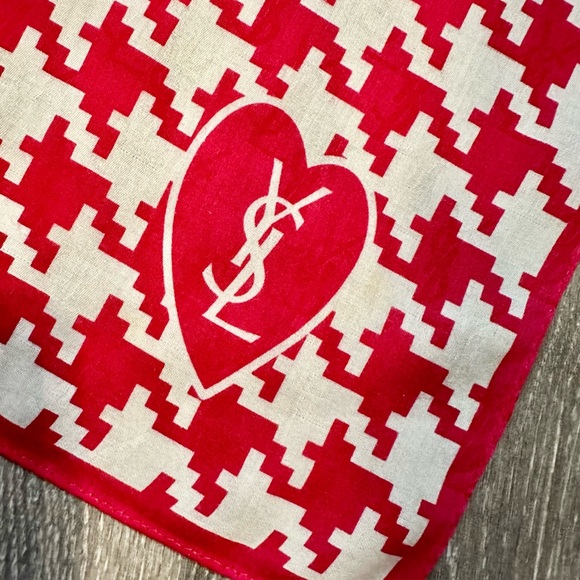 Ysl logo scarf. Look close at last photo u will see hidden YSL background. - Picture 3 of 5